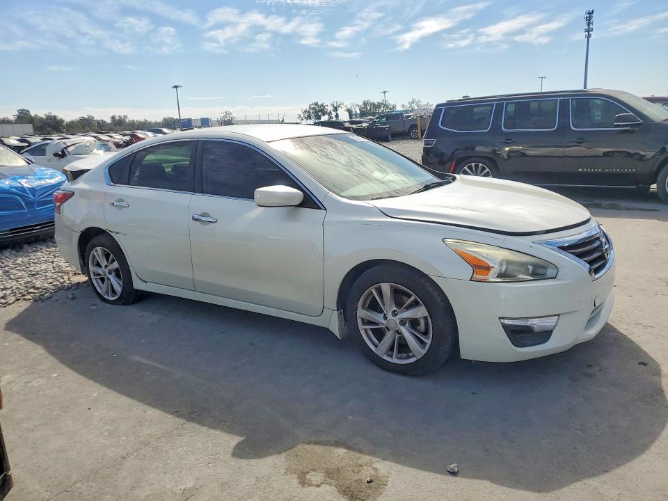 Photo 4 from auction – 2014 NISSAN ALTIMA 2.5 with VIN 1N4AL3AP6EC270841