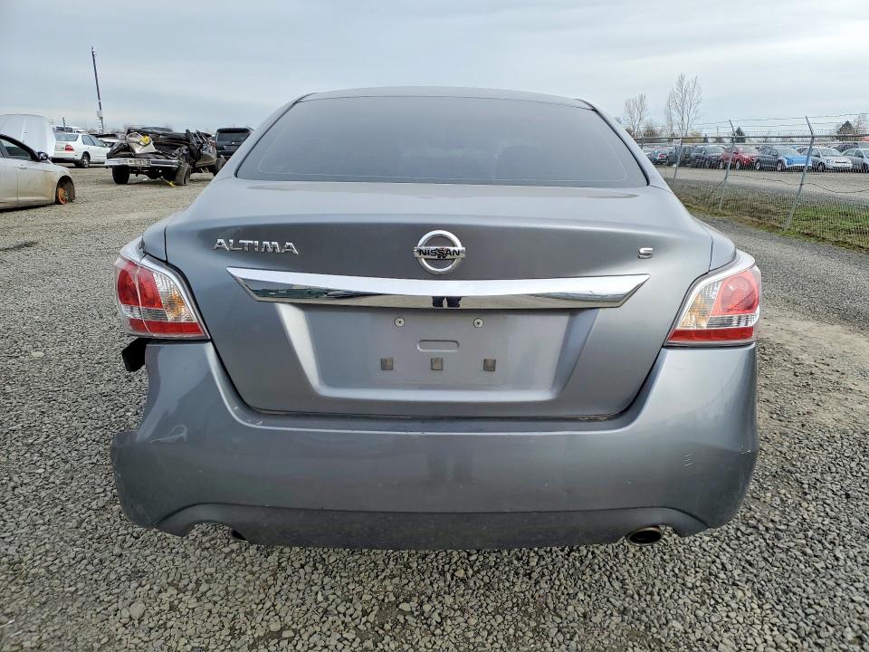 Photo 6 from auction – 2015 NISSAN ALTIMA 2.5 with VIN 1N4AL3AP6FC261039