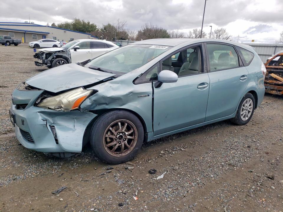 TOYOTA PRIUS V 2013 with VIN JTDZN3EU9D3207433 - Photo from auction