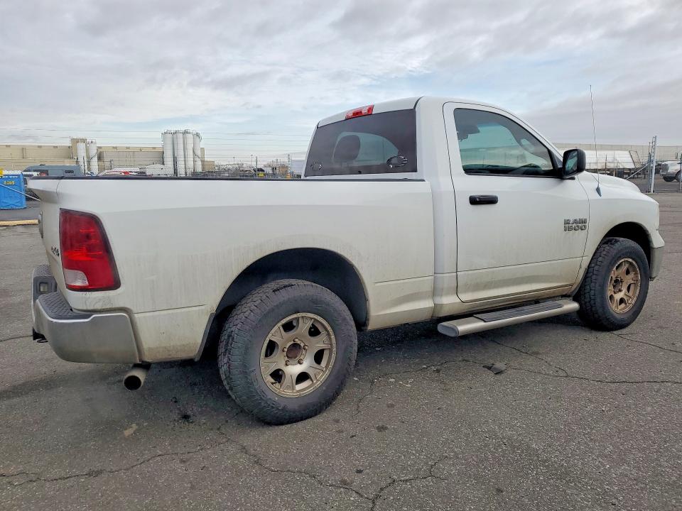 Photo 3 from auction – 2013 RAM 1500 ST with VIN 3C6JR7AG0DG555747