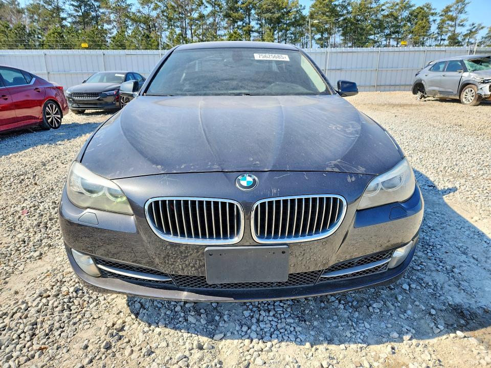 Photo 5 from auction – 2011 BMW 535 XI with VIN WBAFU7C56BC871711