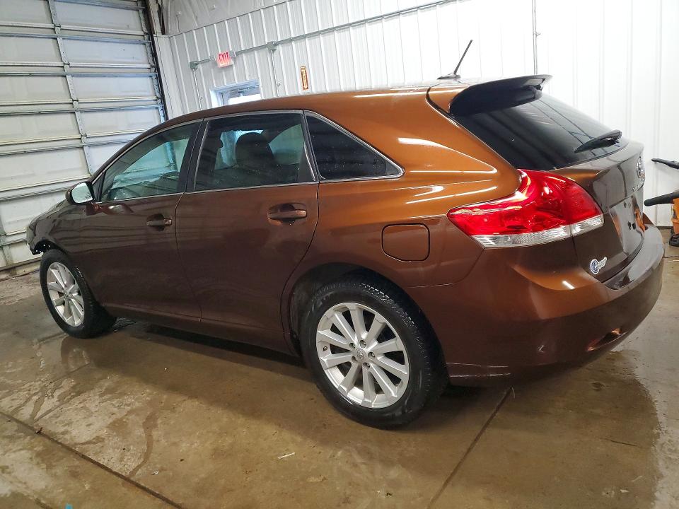 Photo 2 from auction – 2010 TOYOTA VENZA with VIN 4T3BA3BB2AU014274