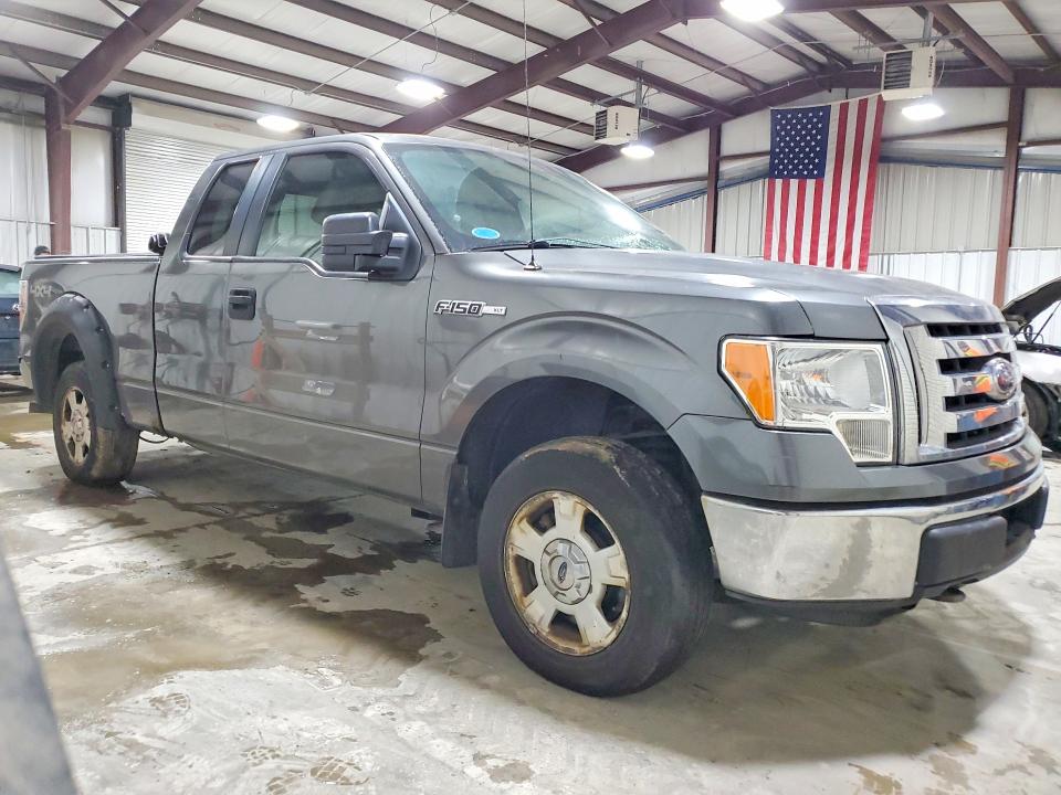 Photo 4 from auction – 2010 FORD F150 SUPER with VIN 1FTEX1E8XAFB40402