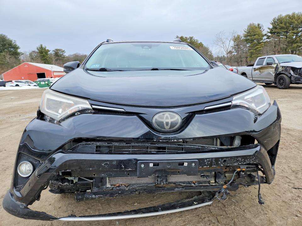 Photo 5 from auction – 2016 TOYOTA RAV4 LIMIT with VIN 2T3DFREV9GW491733