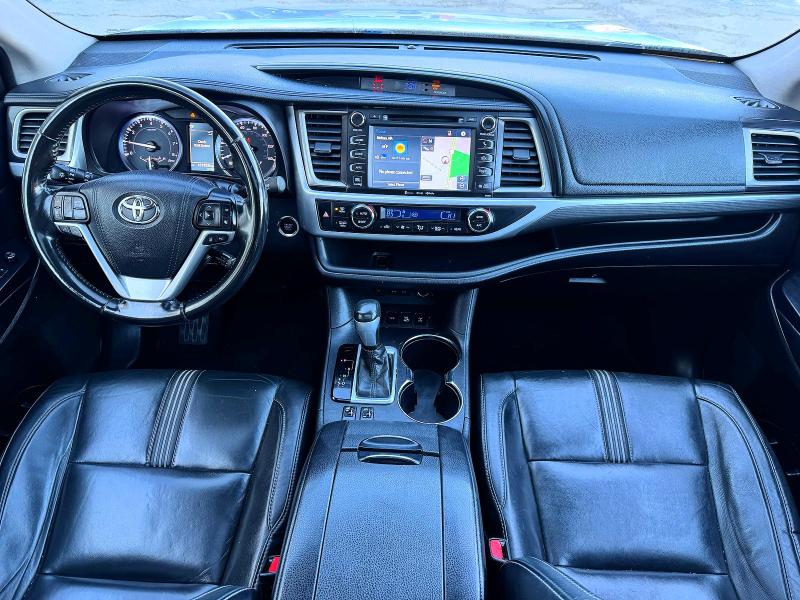 Photo 12 from auction – 2017 TOYOTA HIGHLANDER with VIN 5TDJZRFH6HS359955