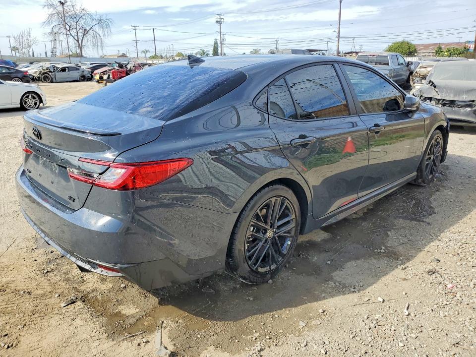 Photo 3 from auction – 2026 TOYOTA CAMRY with VIN 4T1DAACK6TU671490