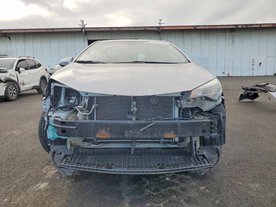 Photo 5 from auction – 2018 TOYOTA COROLLA with VIN 5YFBURHE7JP794603