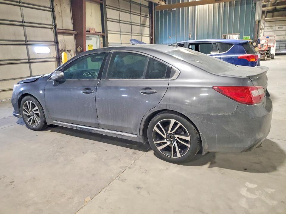 Photo 2 from auction – 2018 SUBARU LEGACY SPO with VIN 4S3BNAS6XJ3010794