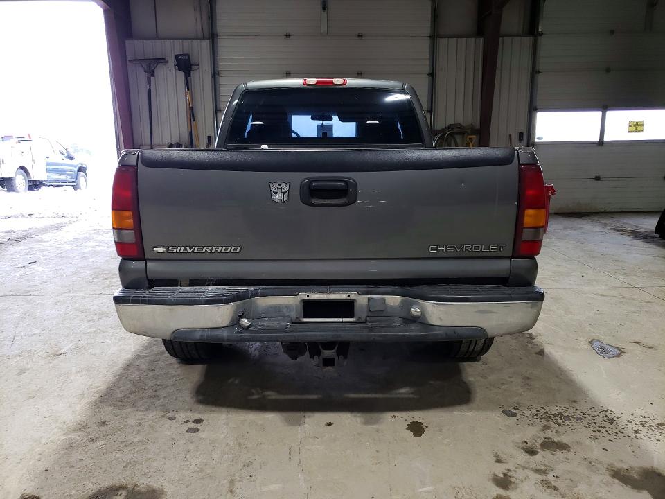 Фото 6 с аукциона – 2001 CHEVROLET SILVERADO с VIN 2GCEK19V811335145