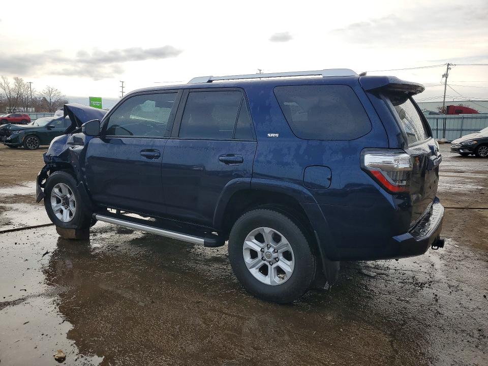 Photo 2 from auction – 2015 TOYOTA 4RUNNER with VIN JTEBU5JR5F5210348