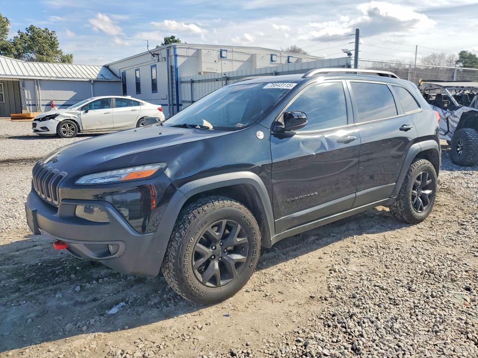 JEEP CHEROKEE 2016 z numerem VIN 1C4PJMBS4GW242282 - Zdjęcie z aukcji