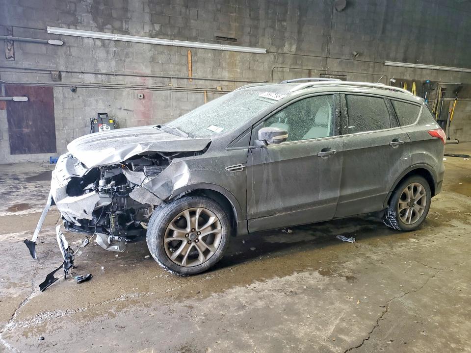 FORD ESCAPE TIT 2016 с VIN 1FMCU9J93GUA43409 - Фото с аукциона
