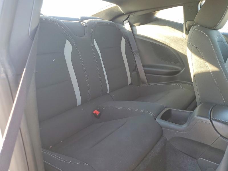Photo 10 from auction – 2019 CHEVROLET CAMARO with VIN 1G1FB1RX7K0114583