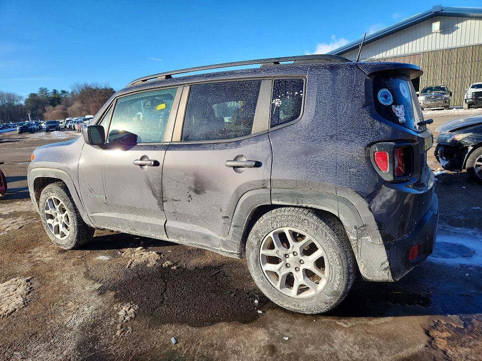 Photo 2 from auction – 2018 JEEP RENEGADE with VIN ZACCJABBXJPH67154
