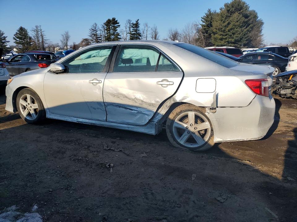 Photo 2 from auction – 2012 TOYOTA CAMRY with VIN 4T1BF1FK5CU503196