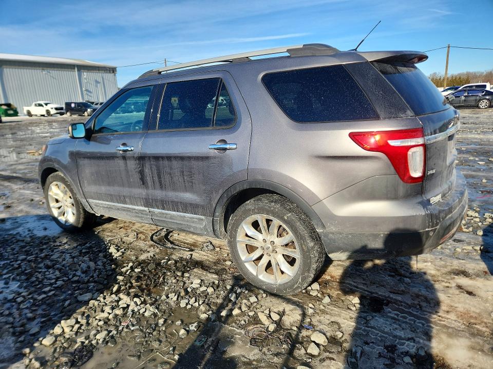 Photo 2 from auction – 2012 FORD EXPLORER X with VIN 1FMHK8D88CGA27529