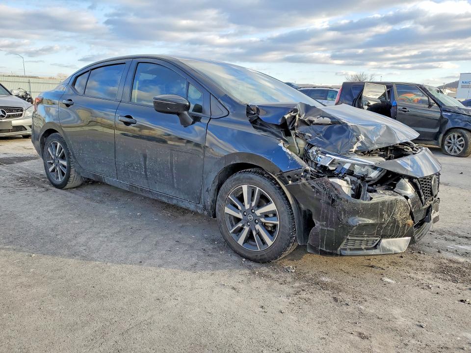 Photo 4 from auction – 2021 NISSAN VERSA with VIN 3N1CN8EV1ML875925