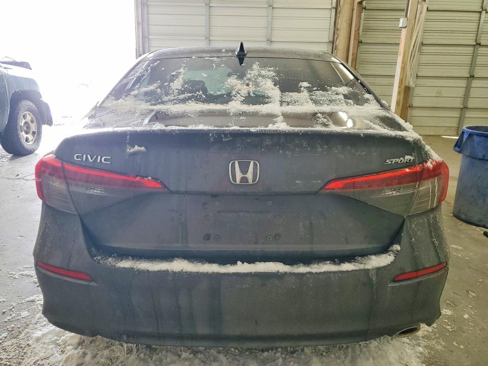 Photo 6 from auction – 2022 HONDA CIVIC SPOR with VIN 2HGFE2F58NH570889
