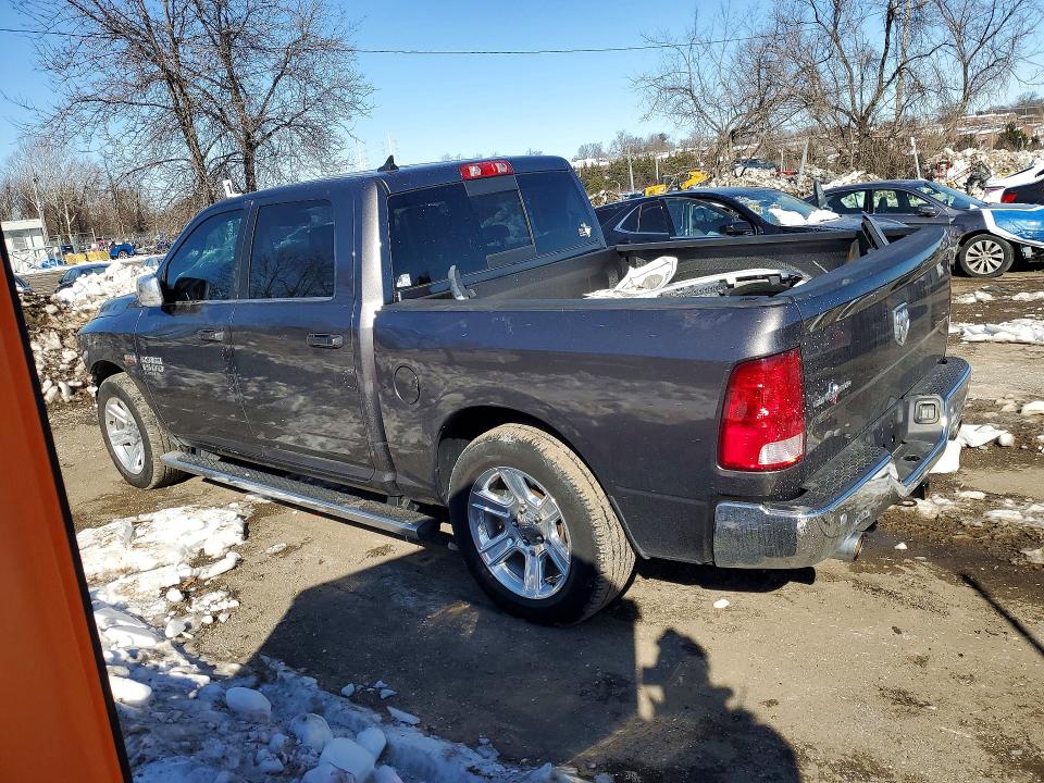 Photo 2 from auction – 2019 RAM 1500 CLASS with VIN 1C6RR6LT0KS586364