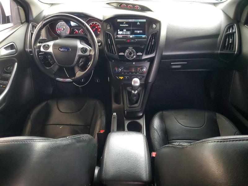 Foto 8 de la subasta – 2013 FORD FOCUS con VIN 1FADP3L92DL294696