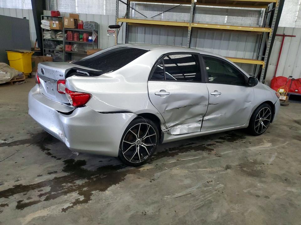 Photo 3 from auction – 2012 TOYOTA COROLLA with VIN JTDBU4EE6C9175586