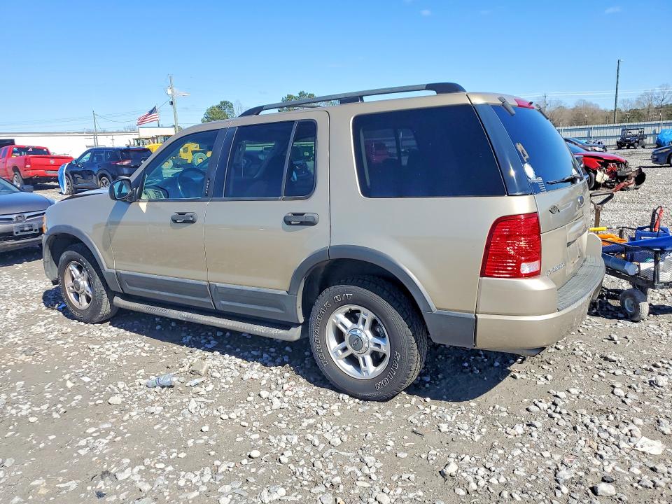 Photo 2 from auction – 2003 FORD EXPLORER X with VIN 1FMZU63K73UC56334
