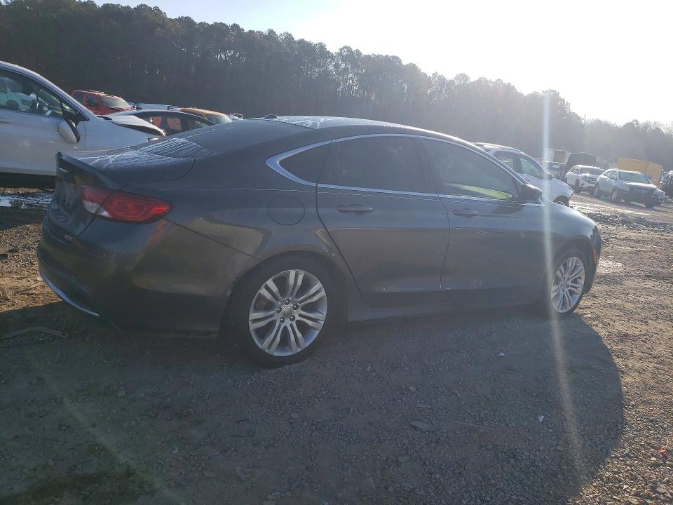 Photo 3 from auction – 2016 CHRYSLER 200 with VIN 1C3CCCAB2GN109387