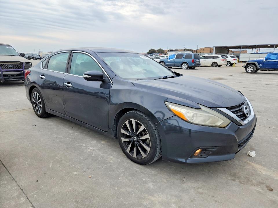 Photo 4 from auction – 2018 NISSAN ALTIMA 2.5 with VIN 1N4AL3APXJC164886