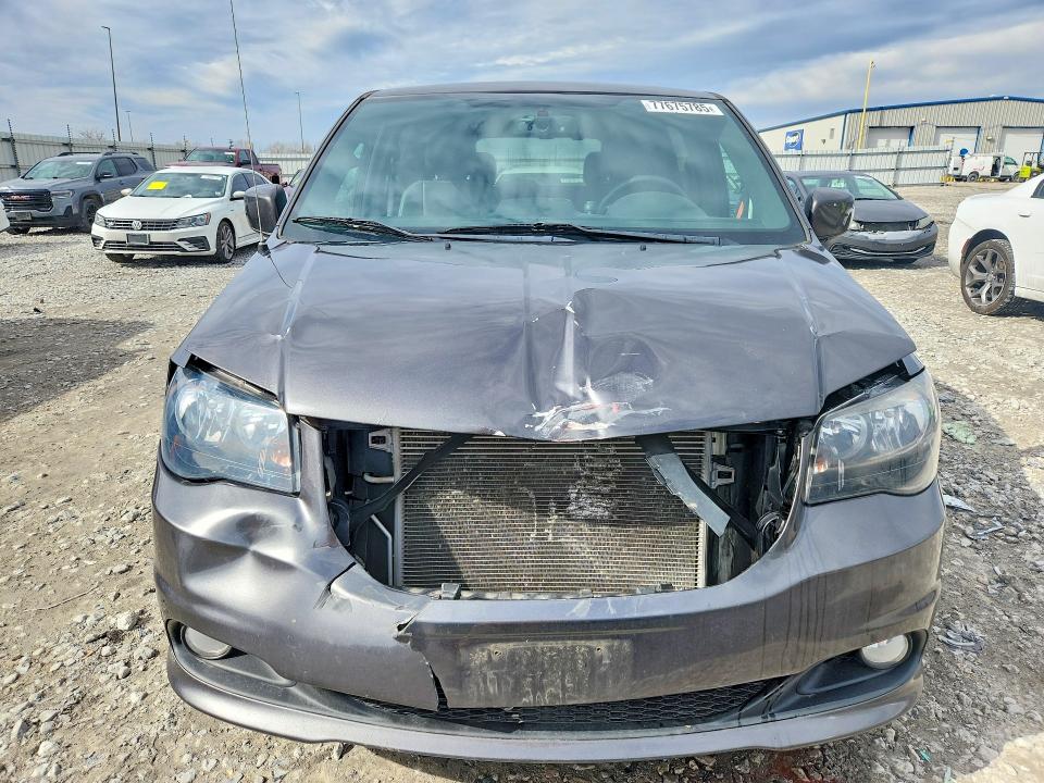 Photo 5 from auction – 2015 DODGE GRAND CARAVAN with VIN 2C4RDGCG0FR736934