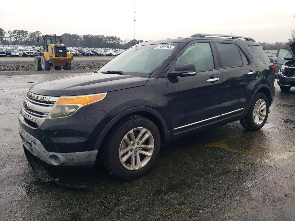 FORD EXPLORER 2014 with VIN 1FM5K7D87EGB26584 - Photo from auction