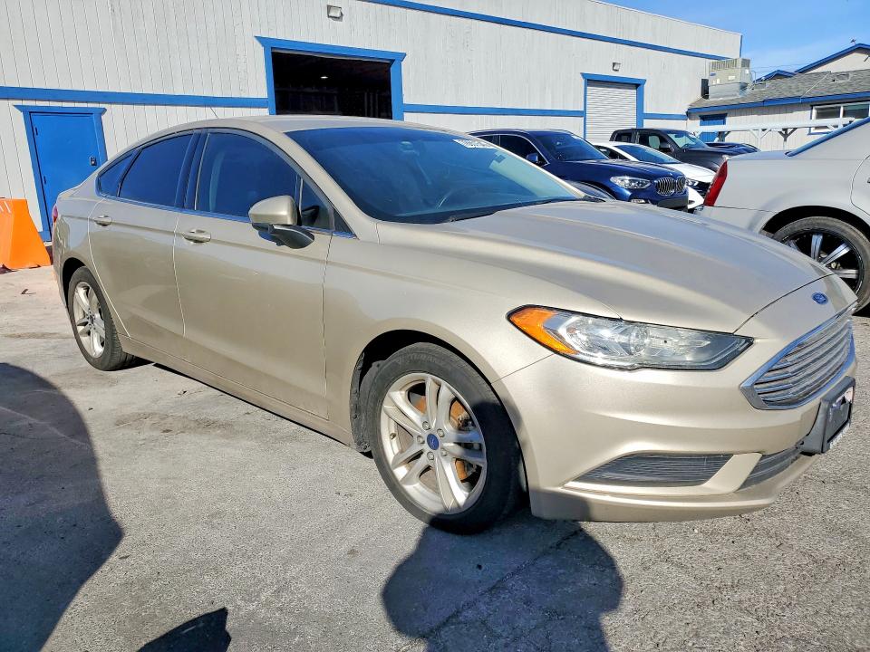 Photo 4 from auction – 2018 FORD FUSION with VIN 3FA6P0HD6JR204743