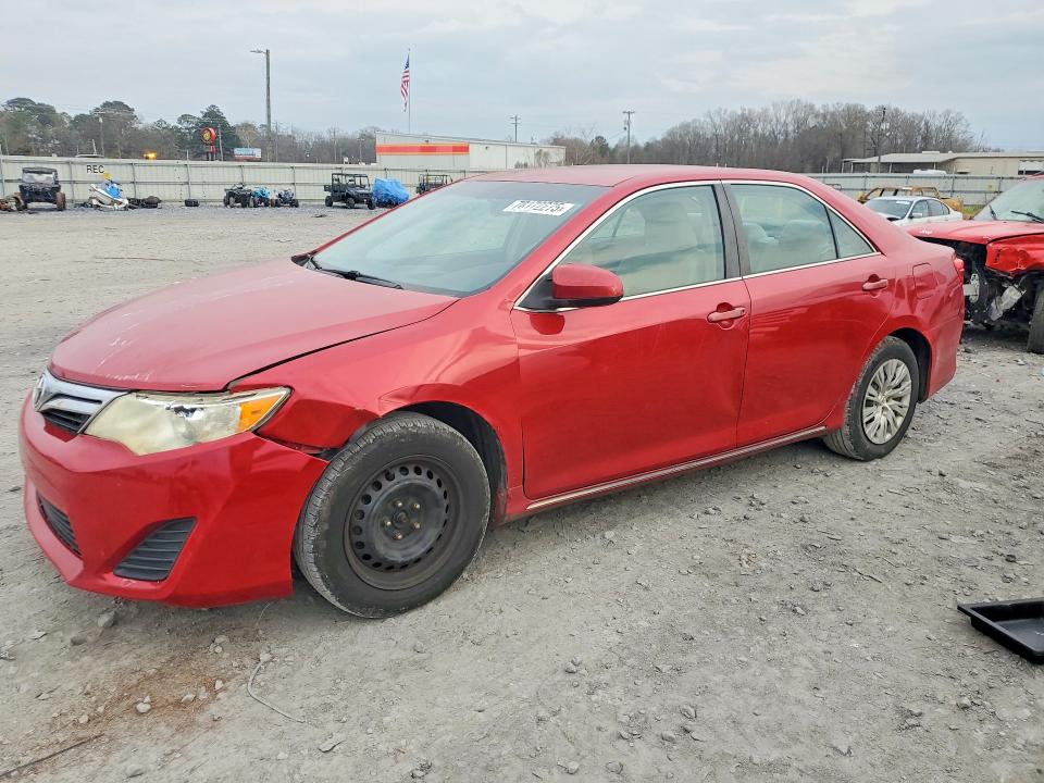 TOYOTA CAMRY 2014 with VIN 4T1BF1FK3EU747352 - Photo from auction