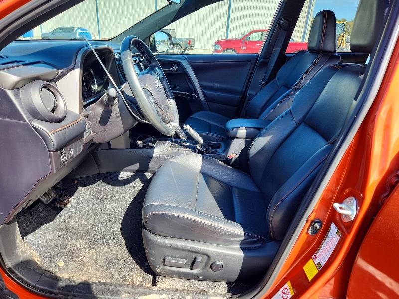 Photo 7 from auction – 2016 TOYOTA RAV4 SE with VIN 2T3NFREV9GW263154