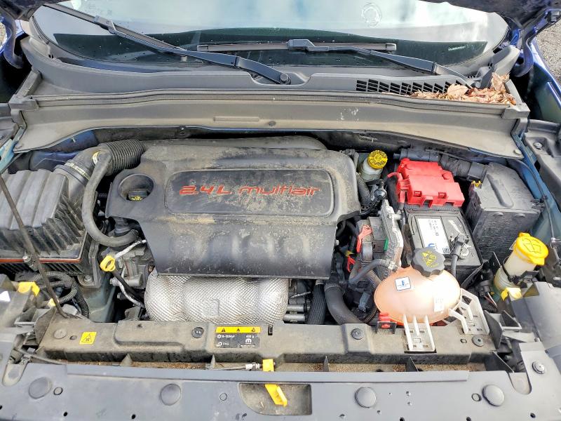 Photo 12 from auction – 2018 JEEP RENEGADE with VIN ZACCJBBB5JPH85325
