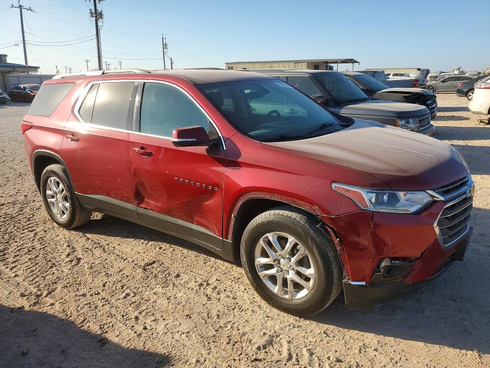 Photo 4 from auction – 2018 CHEVROLET TRAVERSE with VIN 1GNERGKW7JJ192185