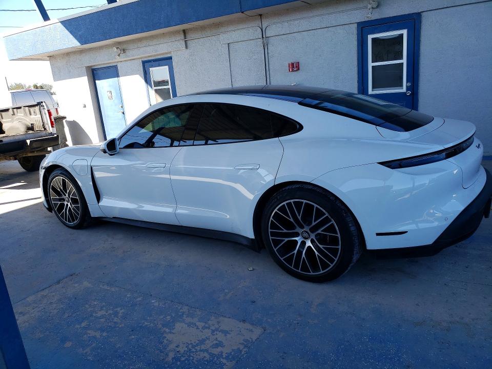 Photo 2 from auction – 2021 PORSCHE TAYCAN with VIN WP0AA2Y19MSA14714