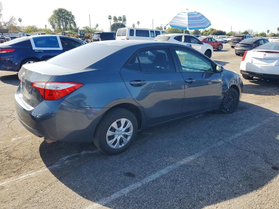 Photo 3 from auction – 2015 TOYOTA COROLLA with VIN 5YFBURHE8FP260520