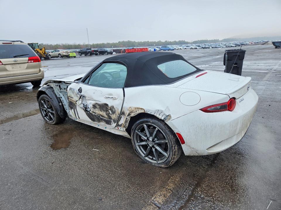 Photo 2 from auction – 2016 MAZDA MX-5 MIATA with VIN JM1NDAD73G0118562
