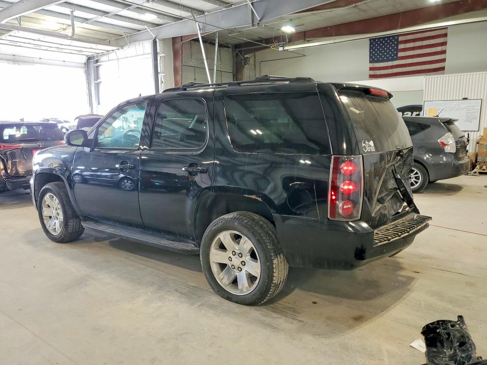 Photo 2 from auction – 2007 GMC YUKON with VIN 1GKFK13047R264225