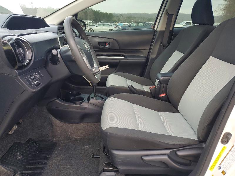 Photo 7 from auction – 2015 TOYOTA PRIUS C with VIN JTDKDTB34F1575906