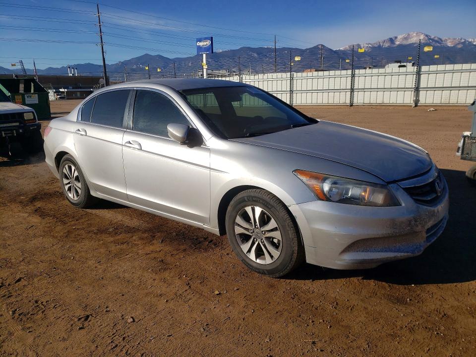 Photo 4 from auction – 2012 HONDA ACCORD with VIN 1HGCP2F64CA132159