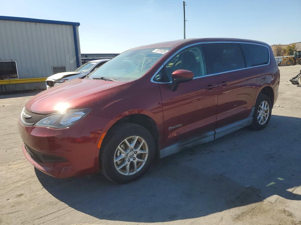 CHRYSLER VOYAGER 2022 with VIN 2C4RC1CG3NR163011 - Photo from auction