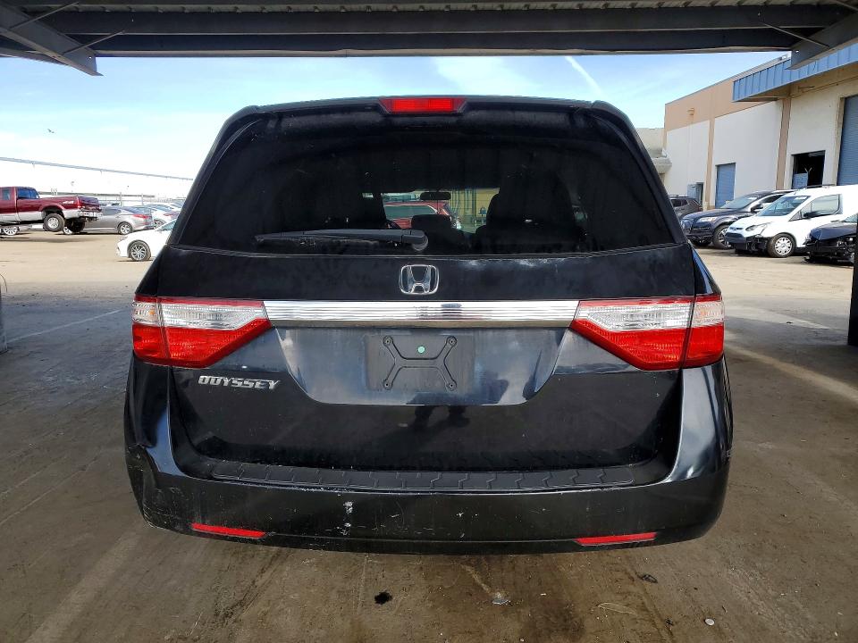 Photo 6 from auction – 2011 HONDA ODYSSEY with VIN 5FNRL5H47BB010726