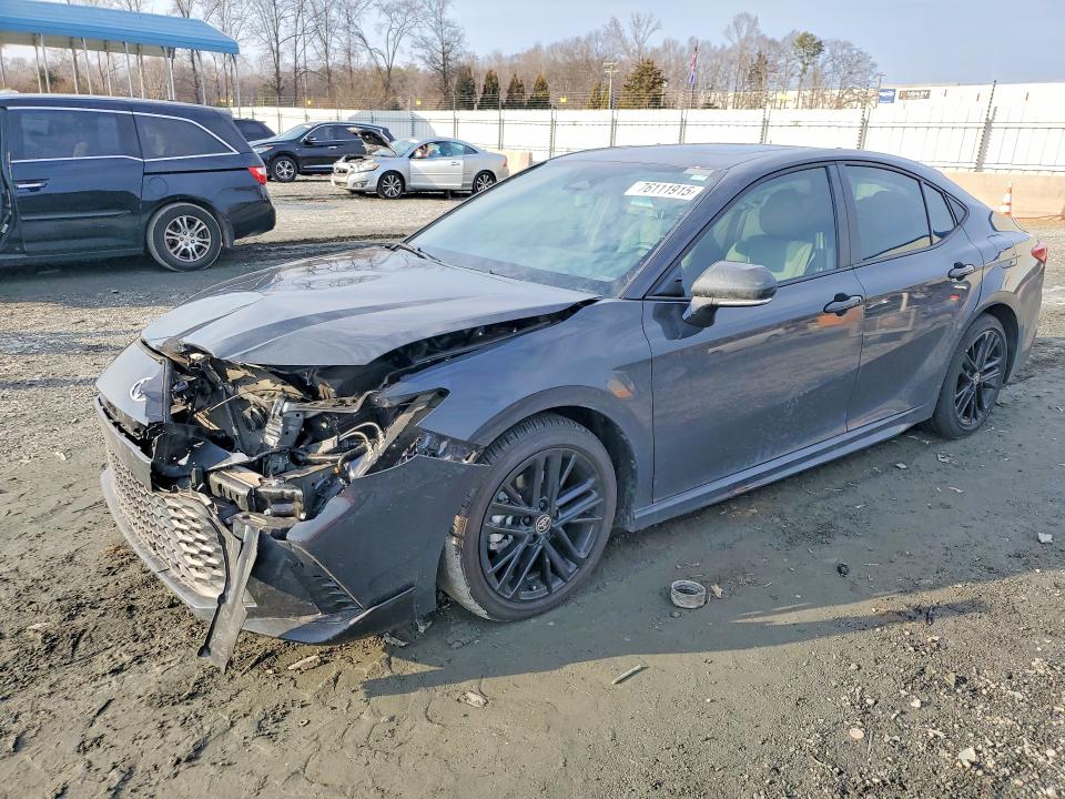 TOYOTA CAMRY XSE 2025 with VIN 4T1DAACK0SU111270 - Photo from auction