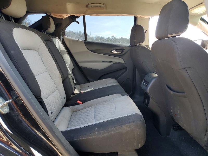 Photo 11 from auction – 2018 CHEVROLET EQUINOX with VIN 2GNAXHEV7J6329054