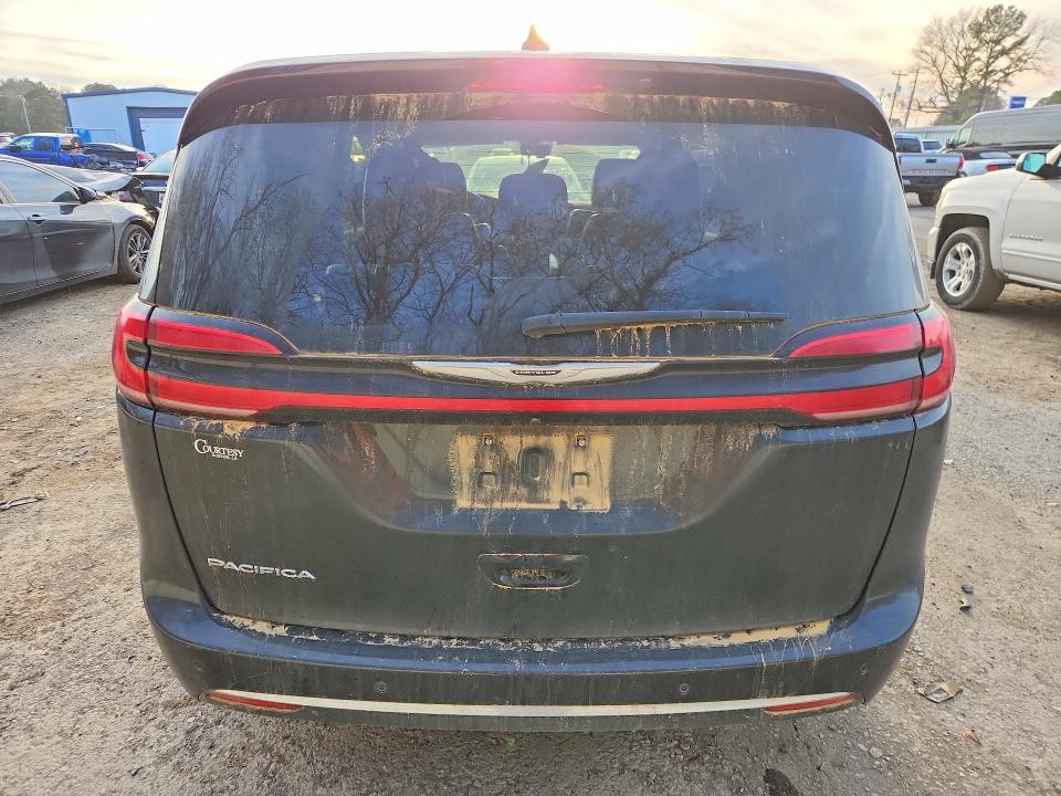 Photo 6 from auction – 2023 CHRYSLER PACIFICA with VIN 2C4RC1BG2PR552730
