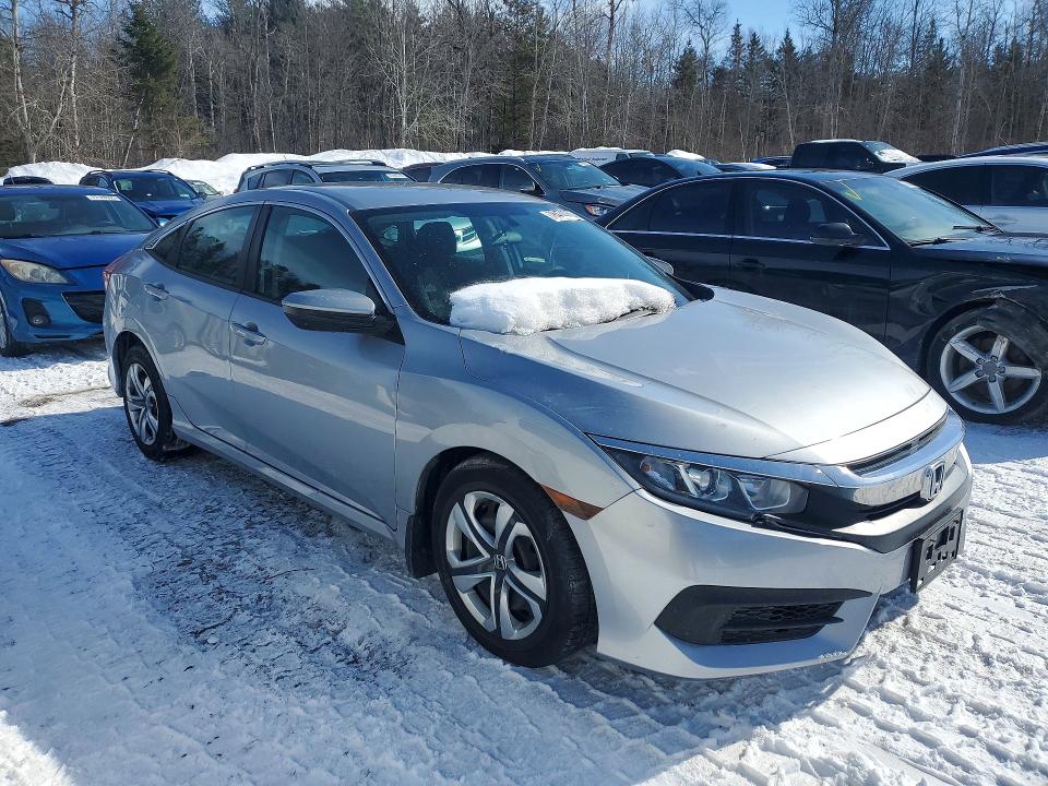 Photo 4 from auction – 2016 HONDA CIVIC with VIN 2HGFC2F54GH040752