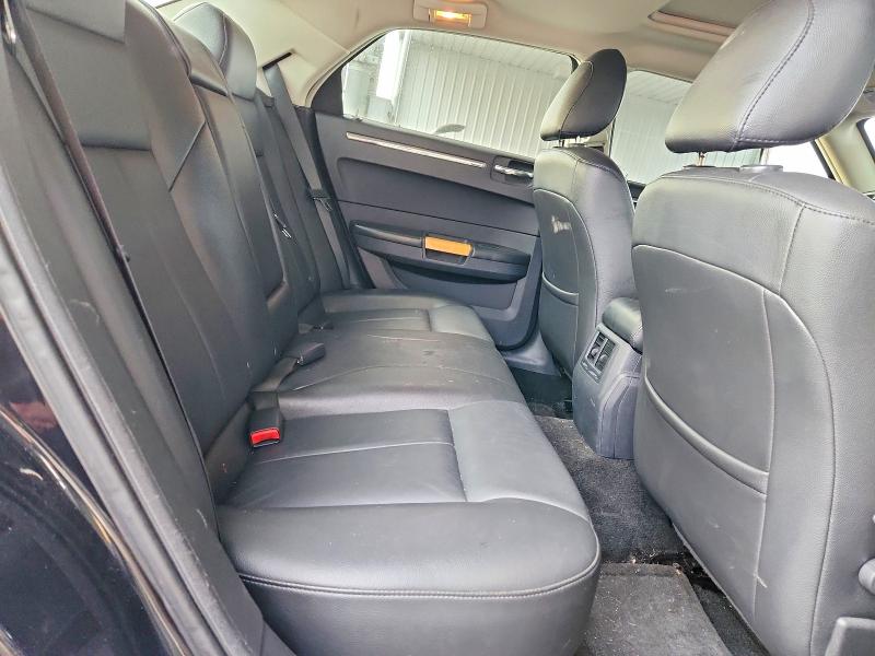 Photo 10 from auction – 2008 CHRYSLER 300 with VIN 2C3KA33G88H236102