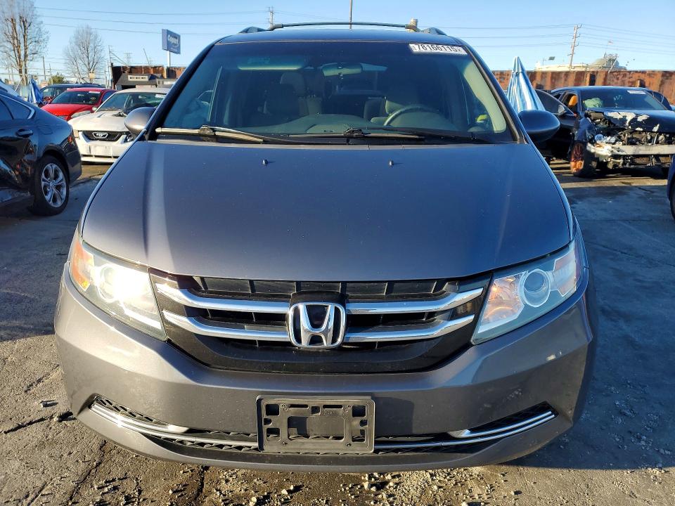 Photo 5 from auction – 2016 HONDA ODYSSEY SE with VIN 5FNRL5H34GB034982