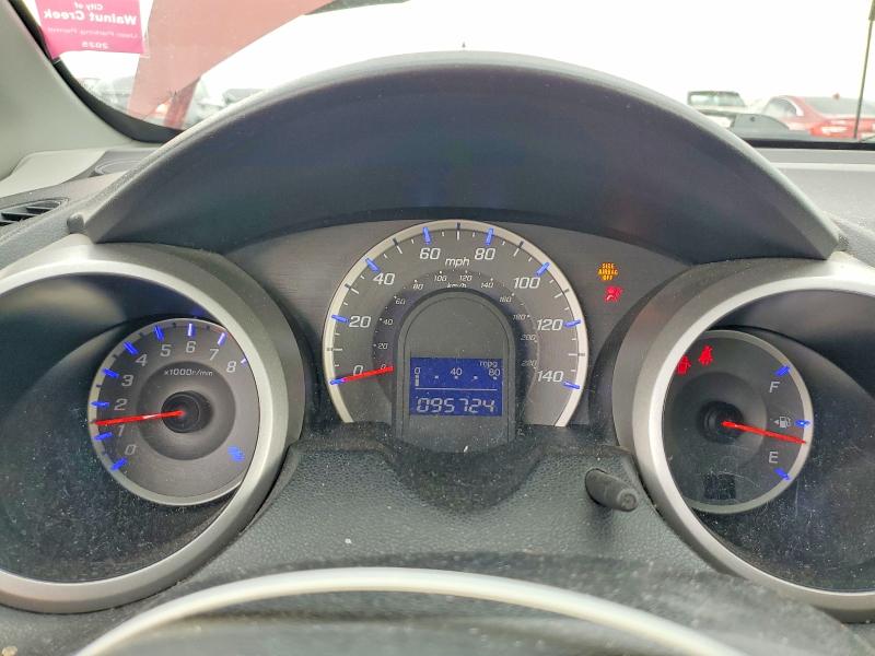 Photo 9 from auction – 2010 HONDA FIT with VIN JHMGE8H6XAS005461